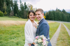 astridharzendorf.de-23.10.2021-hochzeit-steffi-andi-03-brautpaarfotos-82