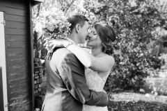 astridharzendorf.de-23.10.2021-hochzeit-steffi-andi-03-brautpaarfotos-sw-35
