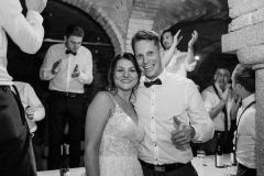 astridharzendorf.de-23.10.2021-hochzeit-steffi-andi-08-brautstehlen-sw-59