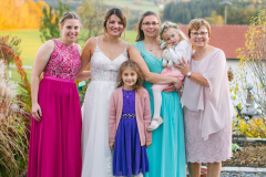 astridharzendorf.de-23.10.2021-hochzeit-steffi-andi-07-family-friends-152