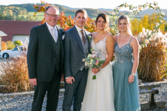 astridharzendorf.de-23.10.2021-hochzeit-steffi-andi-07-family-friends-58