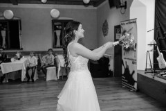 astridharzendorf.de-23.10.2021-hochzeit-steffi-andi-09-party-sw-85